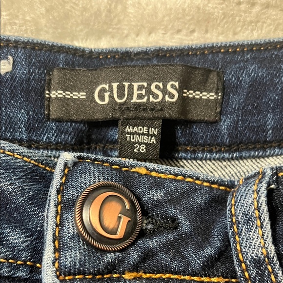 GUESS High Rise Distressed Blue Jeans - Picture 3 of 9